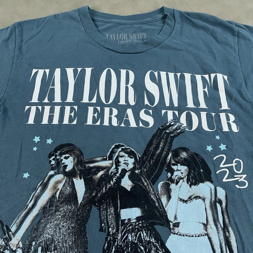 Taylor Swift Eras Concert Tour T Shirt Blue Short Sleeve Adult Size Small 2023 - Picture 3 of 9